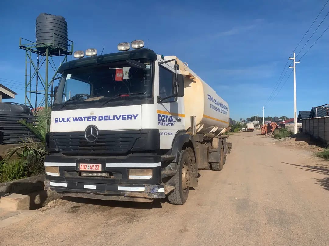 Dziva water supply vehicle